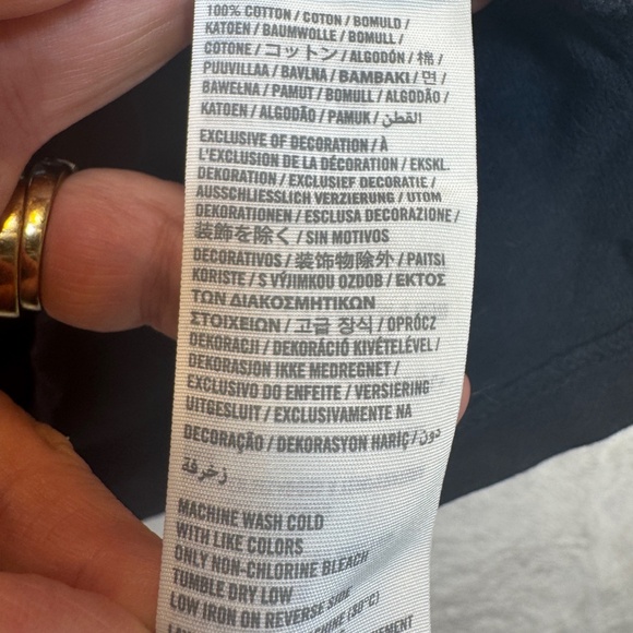 Hiollister T-Shirt Womens Size XL Blue Large Graphic Short Sleeve Casual Basic - Picture 4 of 7